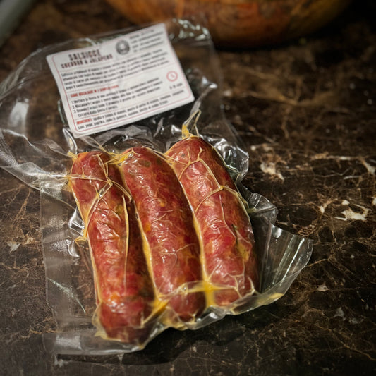 Tre salsicce Jalapeño & Cheddar  affumicate con legna di faggio confezionate